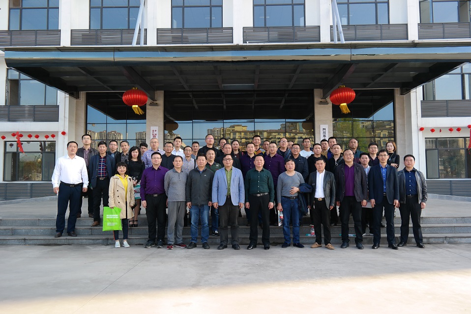 1521529224130842.jpg 四川邦立重機有限責(zé)任公司報廢汽車拆解機推薦會.jpg