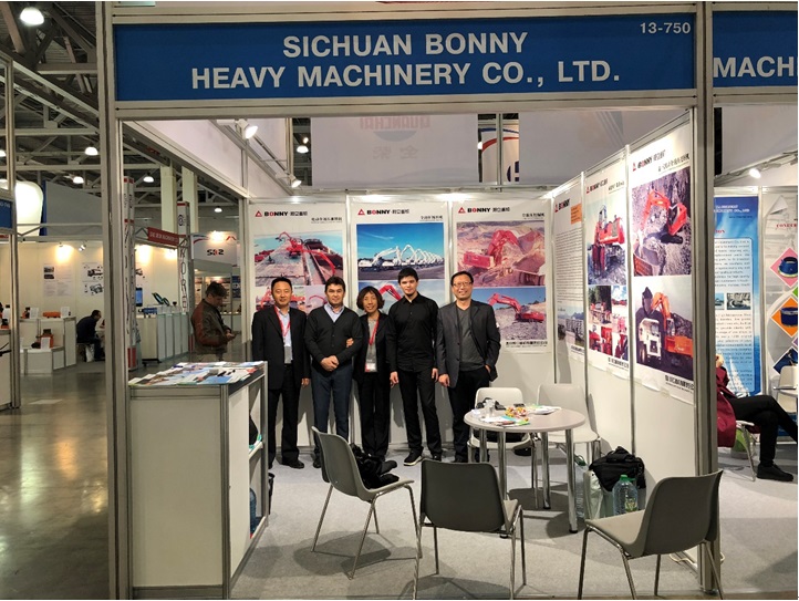 1531449215634847.jpg 抓鋼機(jī),抓料機(jī).jpg