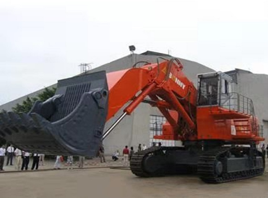 電動(dòng)挖掘機(jī).jpg 電動(dòng)挖掘機(jī).jpg