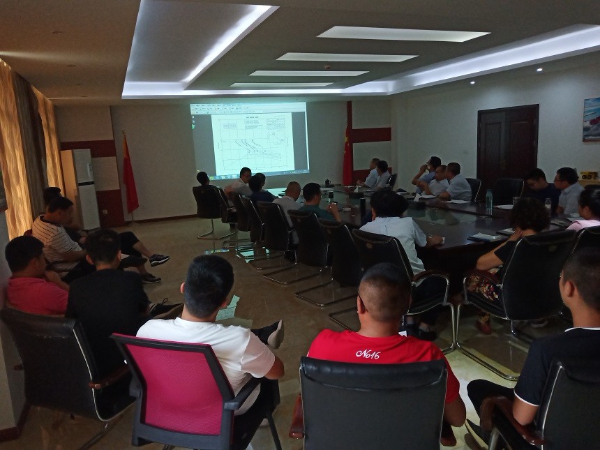 電動抓鋼機產(chǎn)品培訓(xùn) 電動抓鋼機產(chǎn)品培訓(xùn)