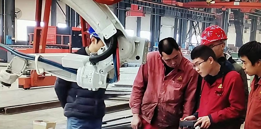 挖掘機、抓料機、抓鋼機、報廢汽車拆解機等系列產(chǎn)品智能加工工作站 挖掘機、抓料機、抓鋼機、報廢汽車拆解機等系列產(chǎn)品智能加工工作站